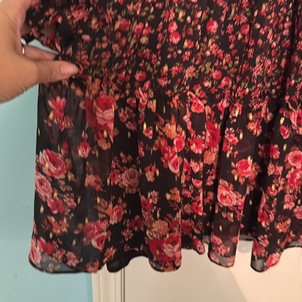 CeCe Black and Red Floral Kids Dress DD‎ - Picture 3 of 8